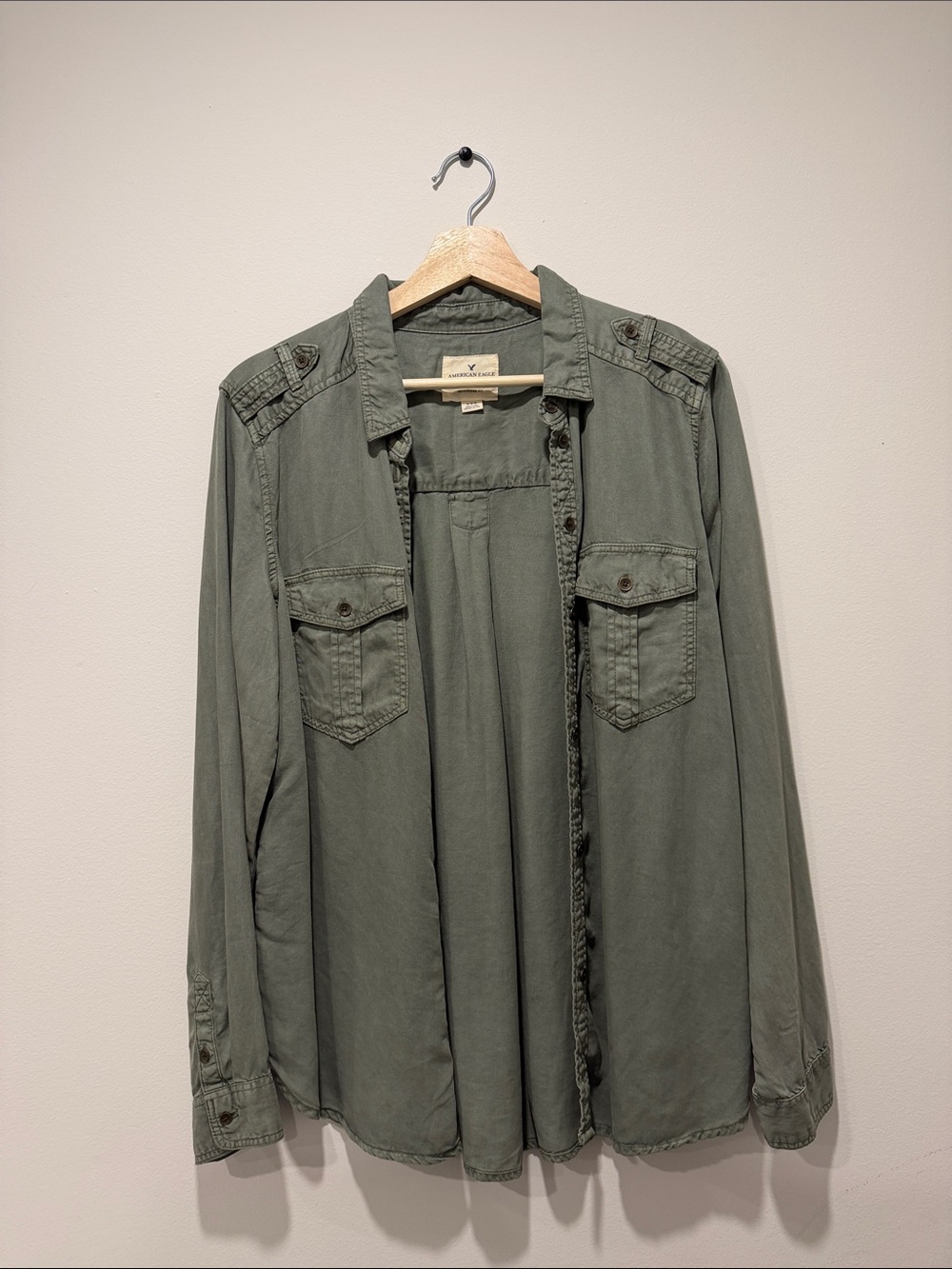 American eagle Women’s Olive Utility Button-Down shirt